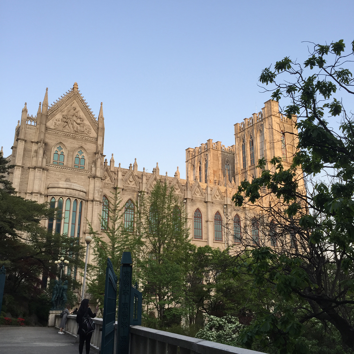 去韓國(guó)留學(xué)對(duì)語(yǔ)言成績(jī)有什么要求？