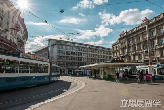 瑞士留學(xué)生預(yù)定國(guó)際機(jī)票需要注意哪些？