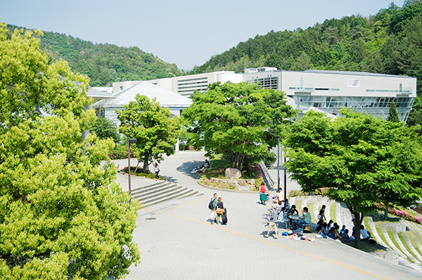 哥倫比亞大學(xué)影視專(zhuān)業(yè)怎么樣？ 綜排無(wú)敵專(zhuān)排前幾