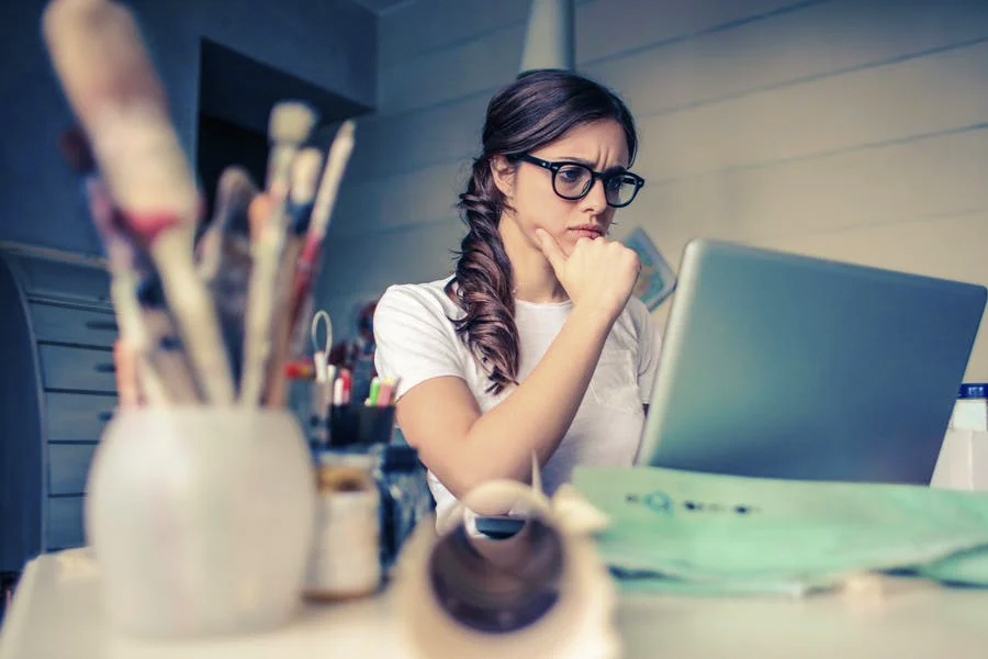 選哪個(gè)留學(xué)中介機(jī)構(gòu)比較好？