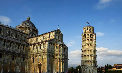 法國里昂國立美術(shù)學(xué)院好進么