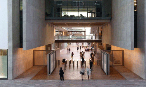 柏麗慕達時裝學院怎么樣？