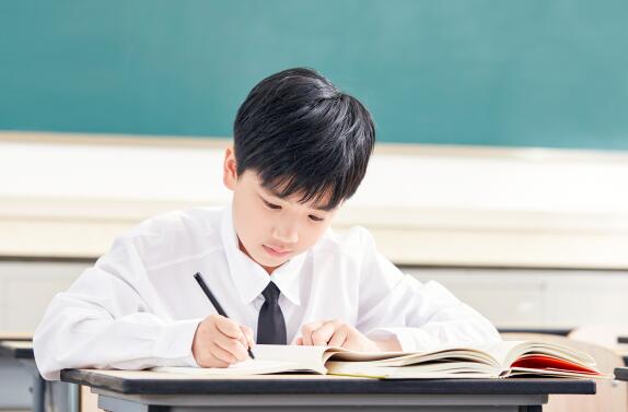 國際學(xué)校同學(xué)應(yīng)該如何高效學(xué)習(xí)？