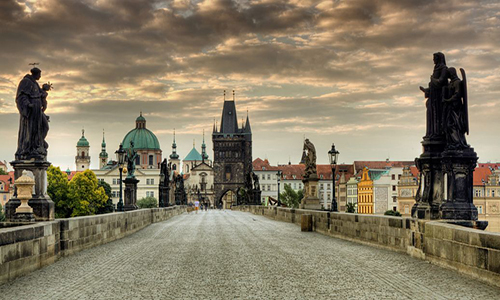 加拿大留學(xué)藝術(shù)學(xué)院申請注意事項(xiàng)