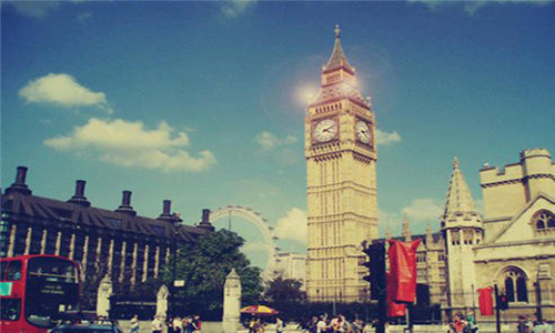 英國留學(xué)插畫設(shè)計(jì)專業(yè)院校推薦