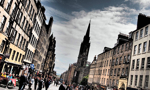 藝術(shù)留學(xué)英國(guó)愛(ài)丁堡大學(xué)招生專(zhuān)業(yè)有哪些