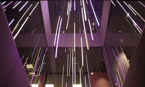 去馬蘭歐尼時(shí)裝學(xué)院好不好？