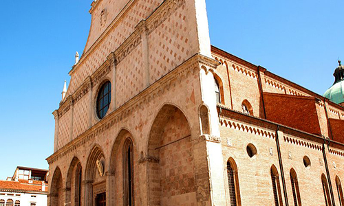 美國加州藝術(shù)學(xué)院留學(xué)費(fèi)用一年要多少？