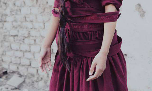 國內(nèi)外大學(xué)就讀服裝設(shè)計(jì)專業(yè)有何不同？