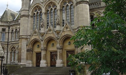 去諾丁漢特倫特大學要求高么？