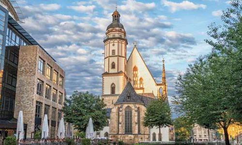 藝術(shù)類研究生留學(xué)有哪些院?？蛇x擇？