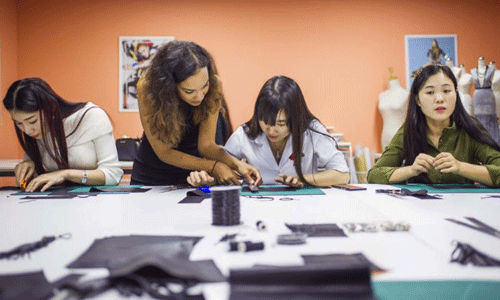 留學(xué)服裝設(shè)計哪些院校好？