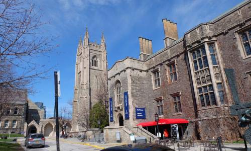 加拿大多倫多電影學(xué)院怎么樣？